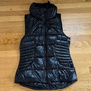 Lululemon vest size 6